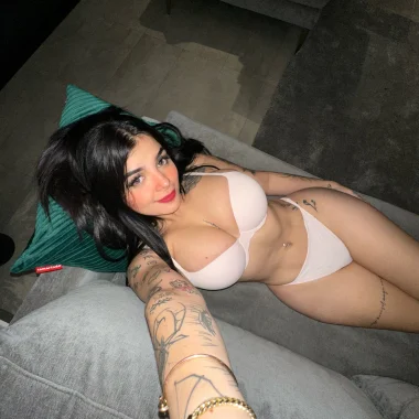 Karely Ruiz