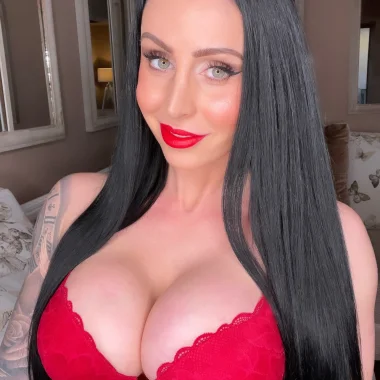 Rebecca Jade