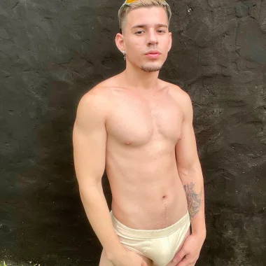 Alejandro ⭐️⭐️😮💨