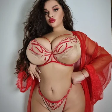 Anna  Sivona 👑