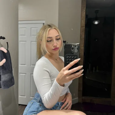 ivy 🍑