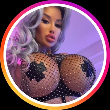 🅒🅐🅝🅓🅨 👅 💦 BIMBO BIG BOOBS