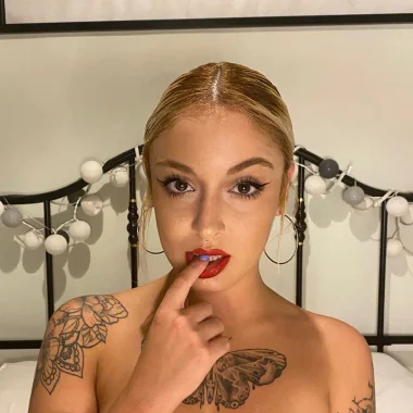 🌸𝐋𝐚𝐝𝐲 𝐋𝐮𝐭𝐡𝐢𝐞𝐧🌸 💦 VIDEOCALL SEXTING CUSTO