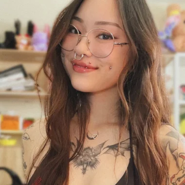 ur2dwaifu ༊*·˚
