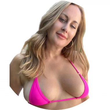 Jane Naughty Mom💕 - Online Now