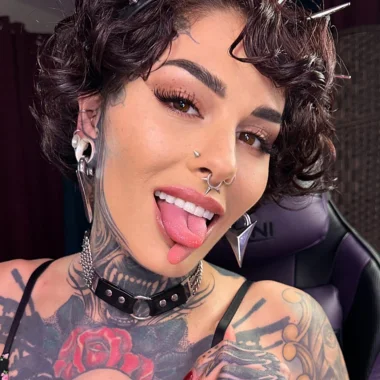 Miss Kay Komodo