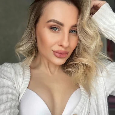 Sweet Emily🍒