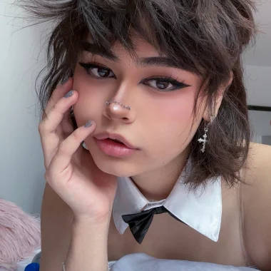 Kiyana Vi